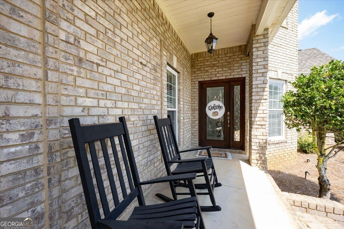 4 bedroom, 3.5 bathroom, 4,335 sq ft single family residence for sale at 610 Cannock Court, Bonaire, GA 31005 — photo 5
