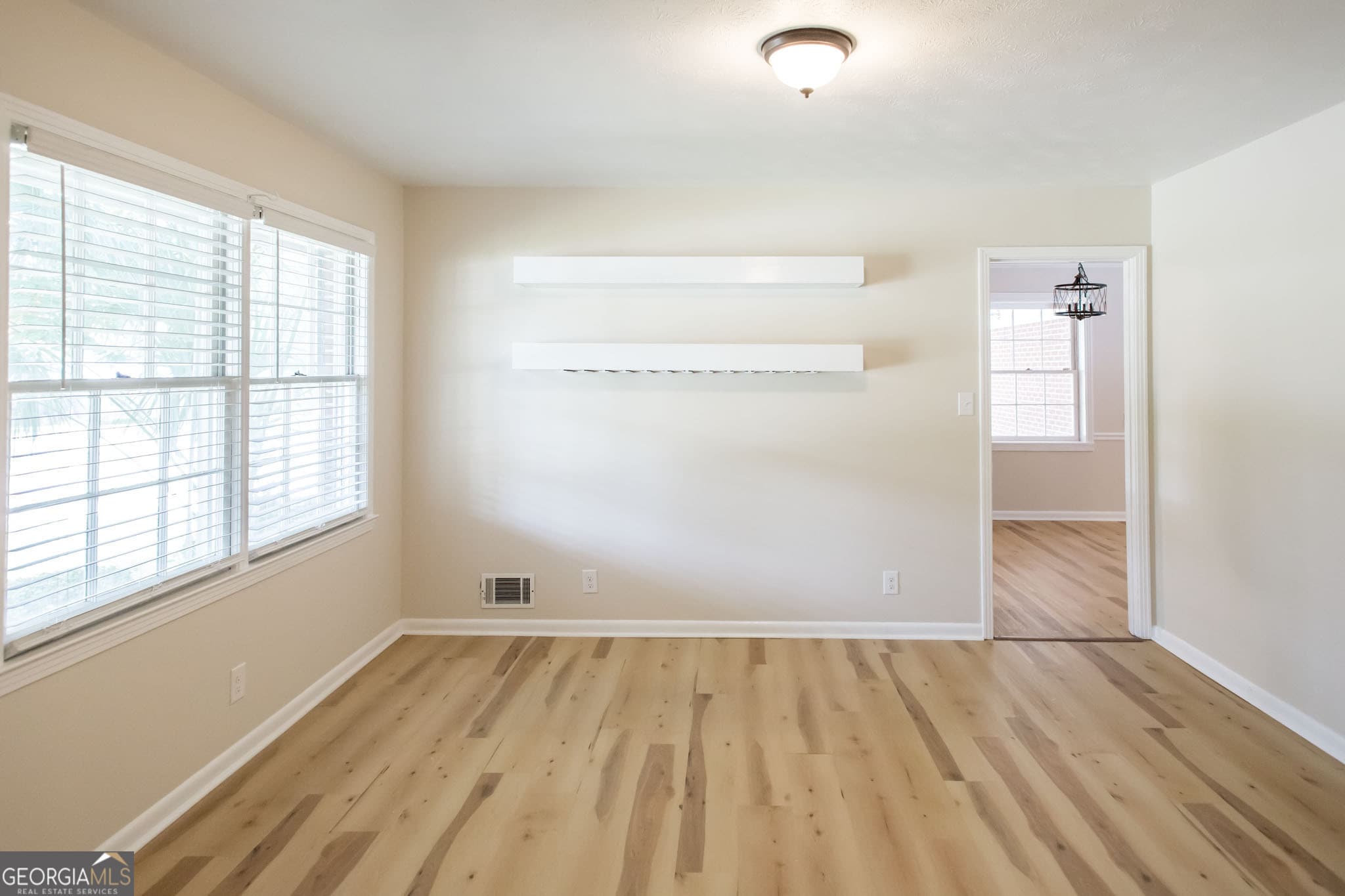 4 bedroom, 3 bathroom, 2,622 sq ft single family residence for sale at 1708 City Boulevard, Waycross, GA 31501 — photo 6