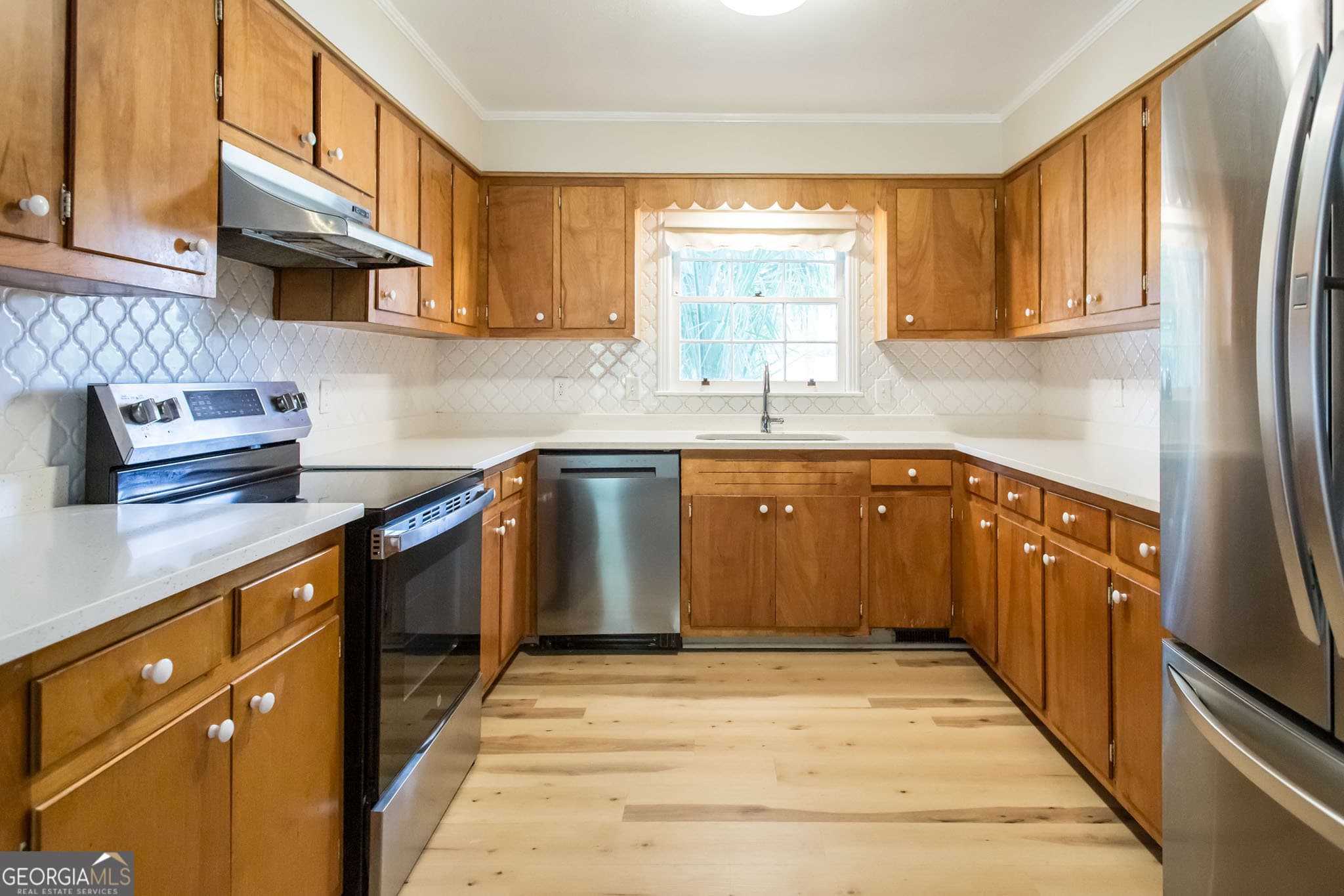 4 bedroom, 3 bathroom, 2,622 sq ft single family residence for sale at 1708 City Boulevard, Waycross, GA 31501 — photo 8