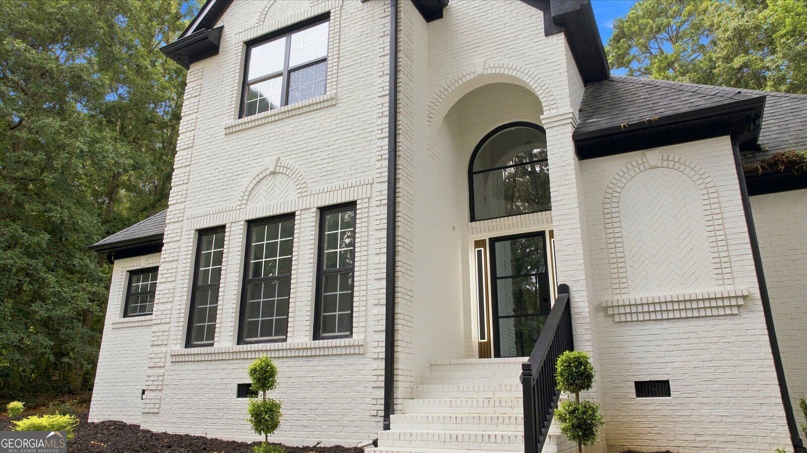 4 bedroom, 3.5 bathroom, 3,108 sq ft single family residence for sale at 141 Amicalola Way, Jonesboro, GA 30236 — photo 6