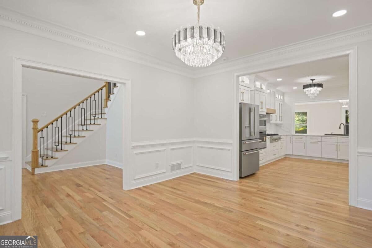 6 bedroom, 5.5 bathroom, 5,258 sq ft single family residence for sale at 762 Bedford Oaks Drive, Marietta, GA 30068 — photo 5