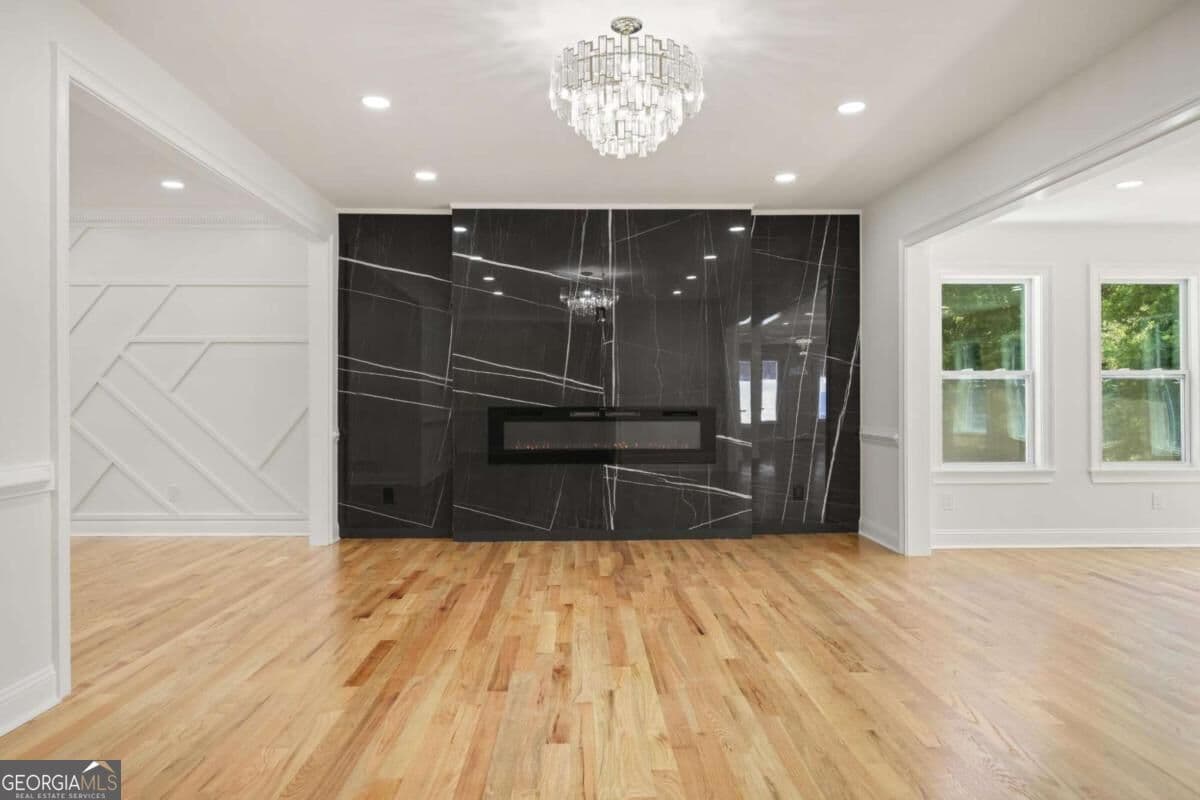 6 bedroom, 5.5 bathroom, 5,258 sq ft single family residence for sale at 762 Bedford Oaks Drive, Marietta, GA 30068 — photo 9