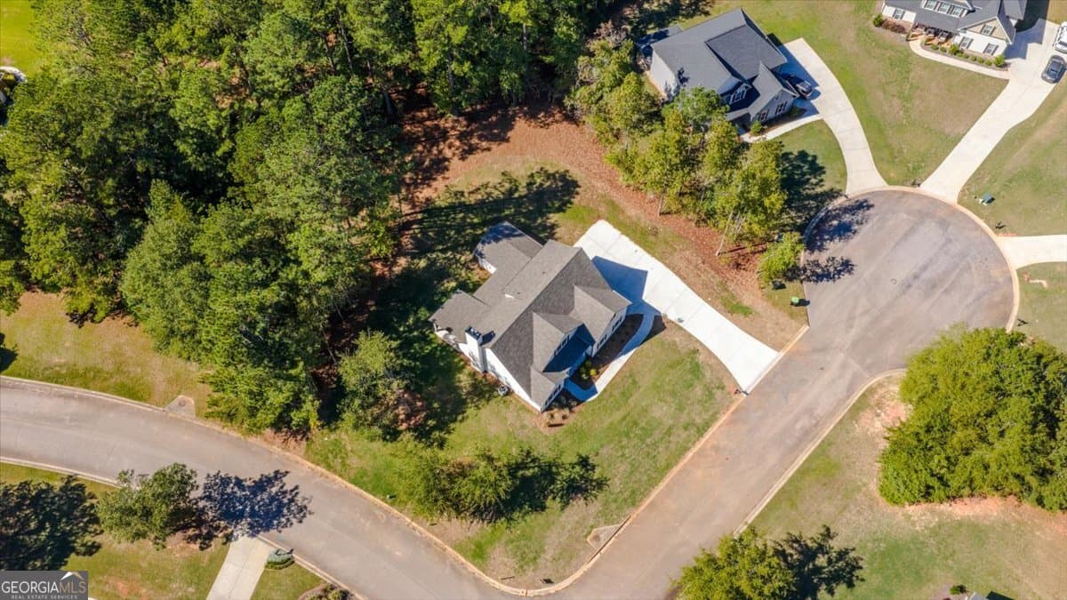 4 bedroom, 3 bathroom, 2,813 sq ft single family residence for sale at 205 Barnett Lane, Thomaston, GA 30286 — photo 2