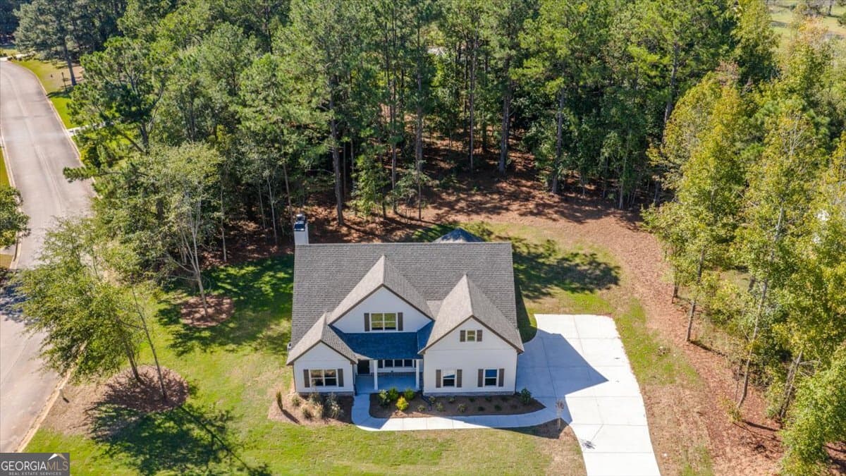 4 bedroom, 3 bathroom, 2,813 sq ft single family residence for sale at 205 Barnett Lane, Thomaston, GA 30286 — photo 4