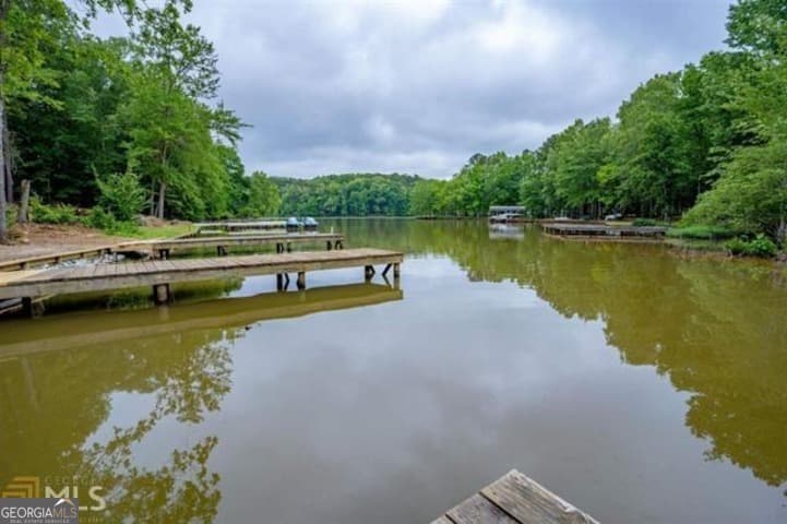 3 bedroom, 2.5 bathroom, 1,724 sq ft single family residence sold at 1010 Northwoods Point, Greensboro, GA 30642