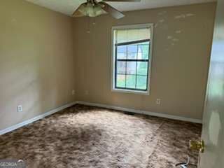 3 bedroom, 2 bathroom, 1,040 sq ft single family residence for sale at 305 Creighton Avenue, Scottdale, GA 30079 — photo 6