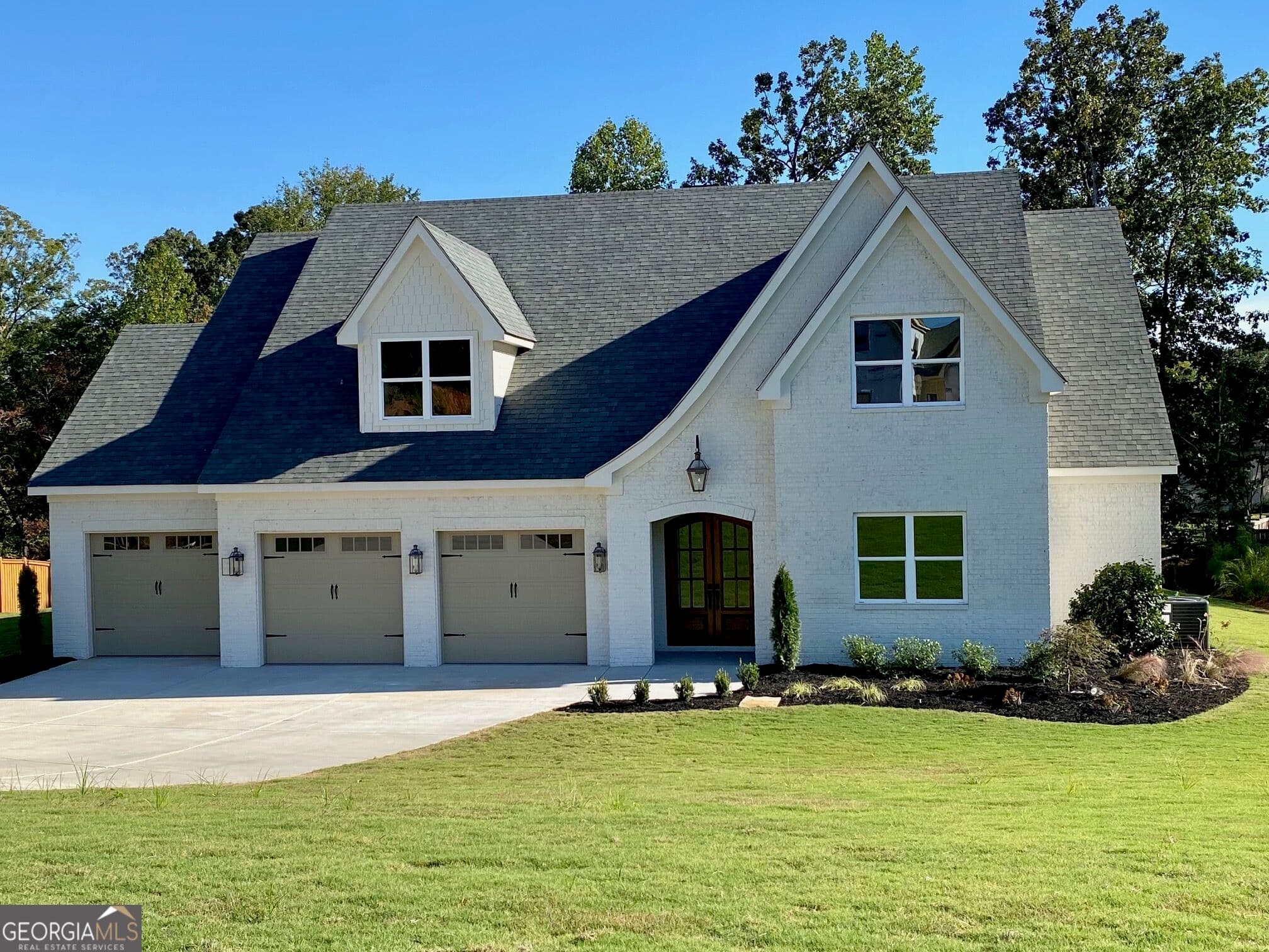 4 bedroom, 4 bathroom, 3,500 sq ft single family residence for sale at LOT 138 GINHOUSE COVE, Newnan, GA 30263 — photo 2