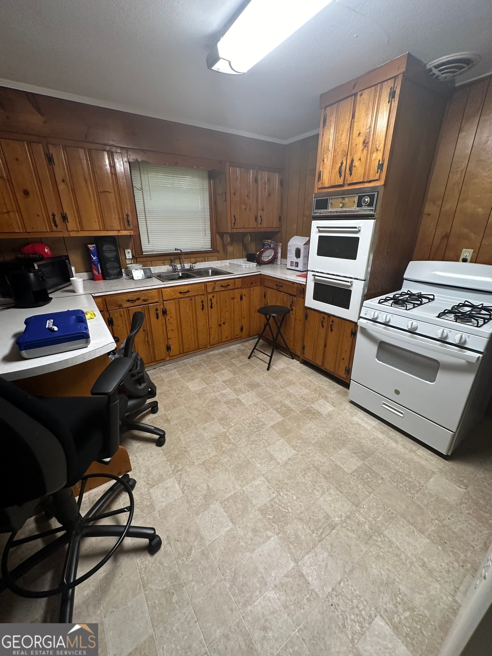 3 bedroom, 1 bathroom, 1,189 sq ft single family residence for sale at 3457 Shenandoah Drive, Macon, GA 31204 — photo 4