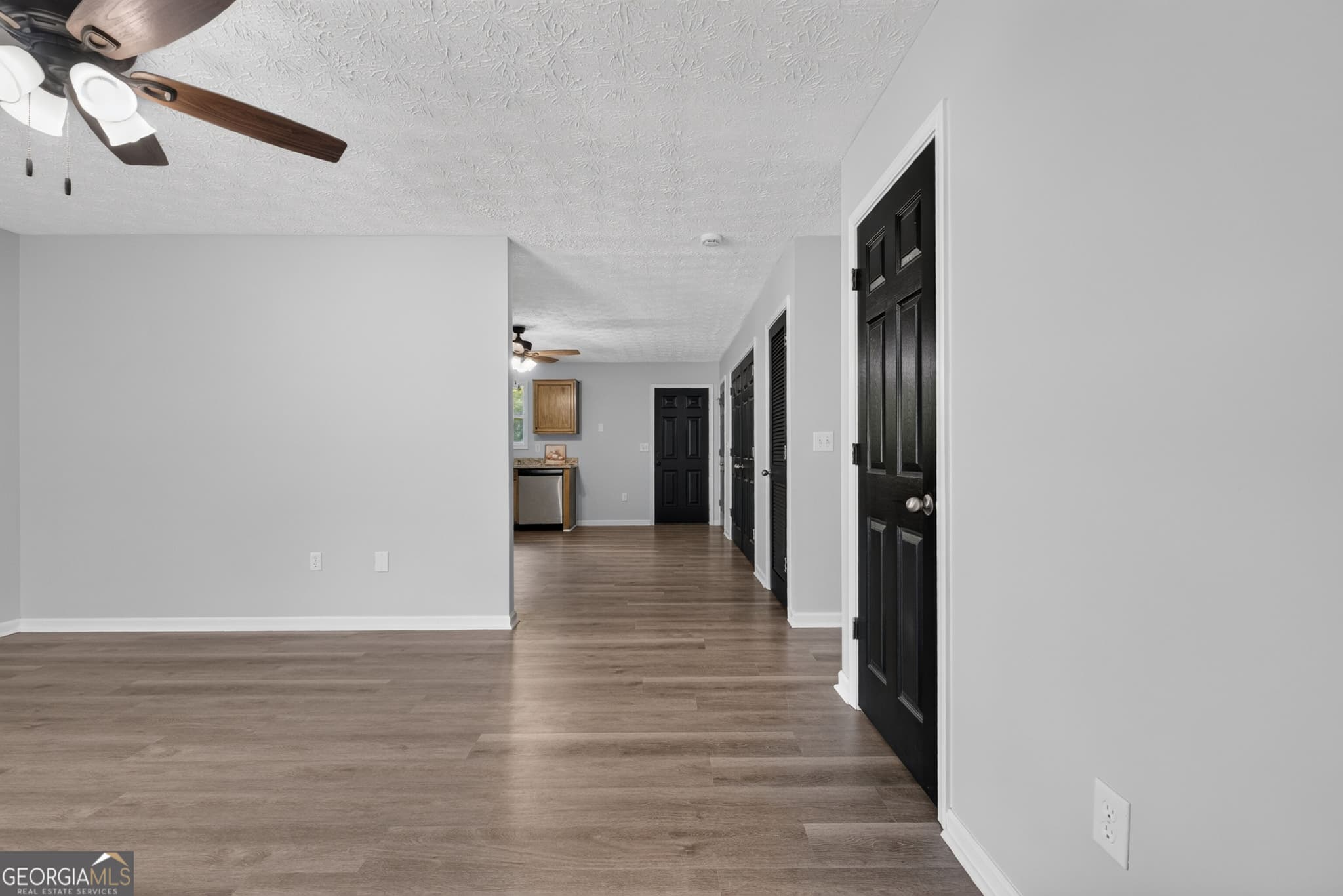 3 bedroom, 2 bathroom, 1,200 sq ft single family residence for sale at 1300 Hill Street, Comer, GA 30629 — photo 7