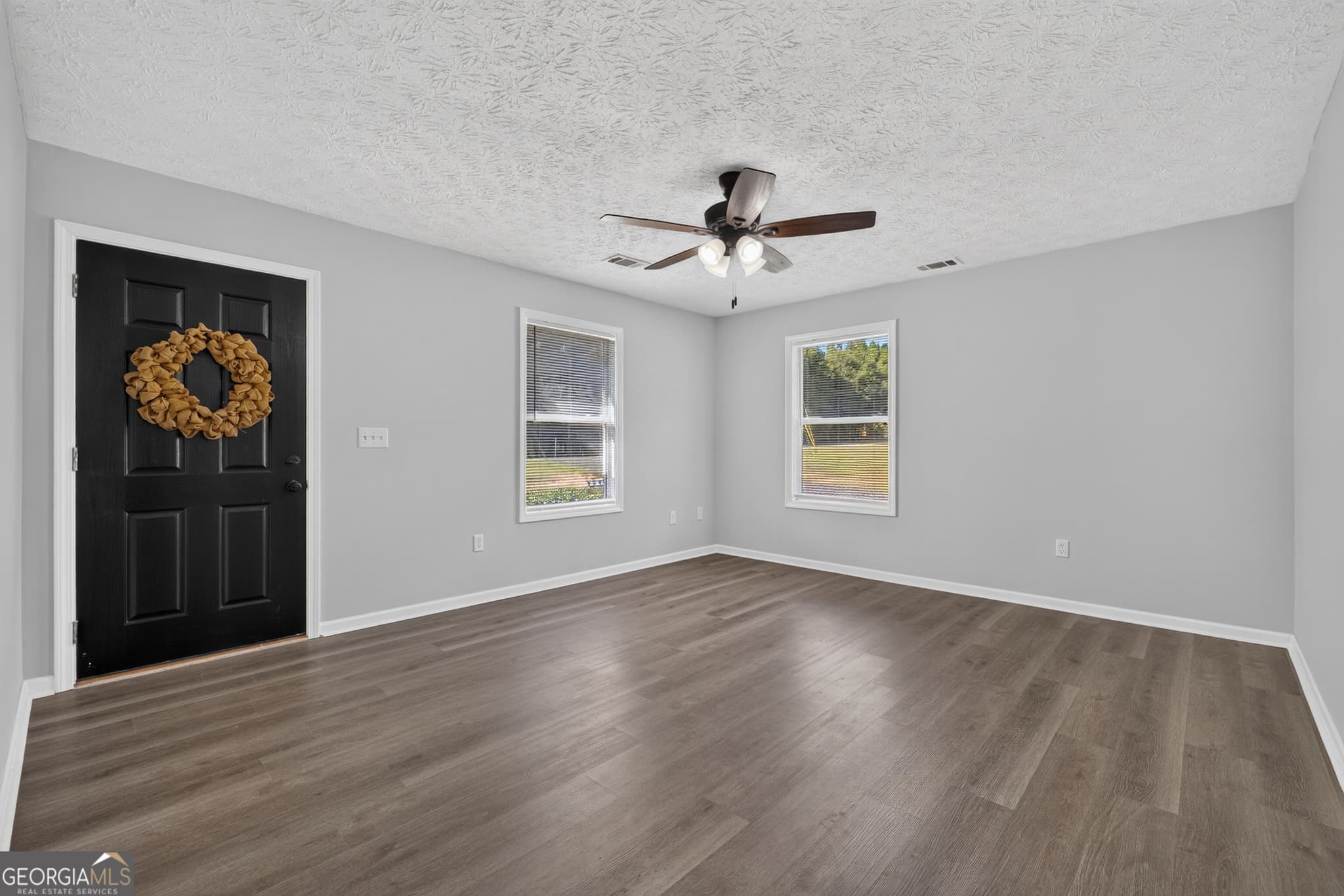3 bedroom, 2 bathroom, 1,200 sq ft single family residence for sale at 1300 Hill Street, Comer, GA 30629 — photo 10