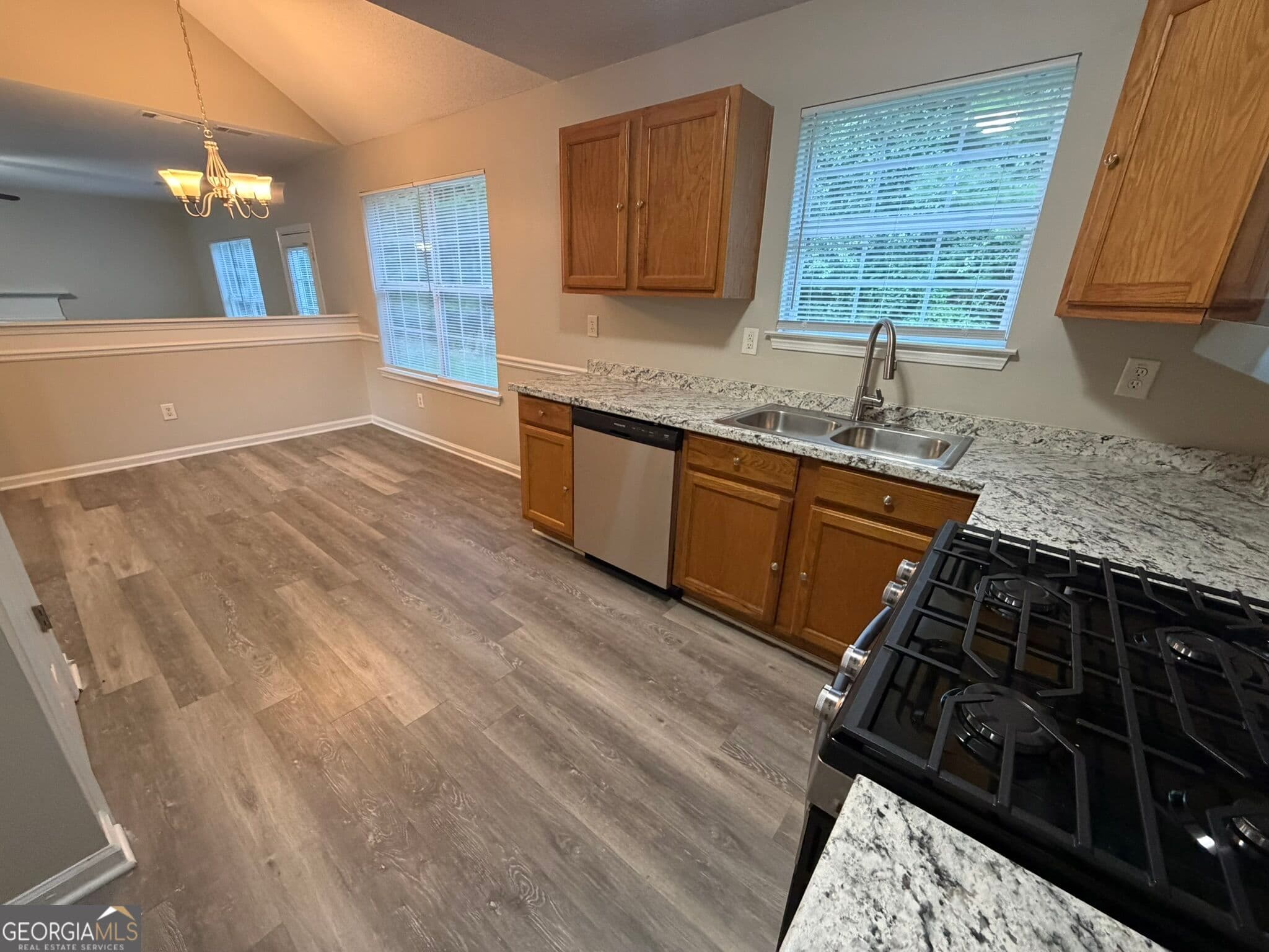 3 bedroom, 2.5 bathroom, 1,685 sq ft single family residence for sale at 85 Kirkland Court, Covington, GA 30016 — photo 8