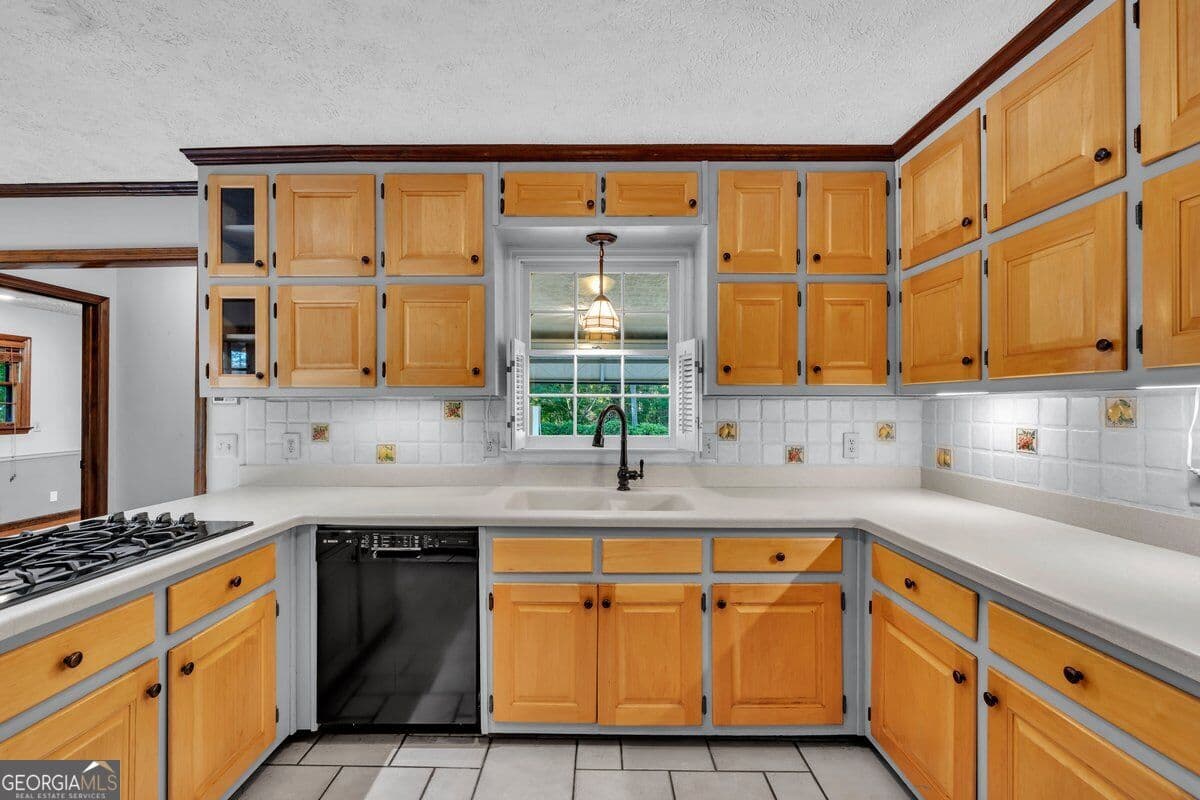 5 bedroom, 4.5 bathroom, 2,821 sq ft single family residence for sale at 6620 New Hope Road, Milner, GA 30257 — photo 7