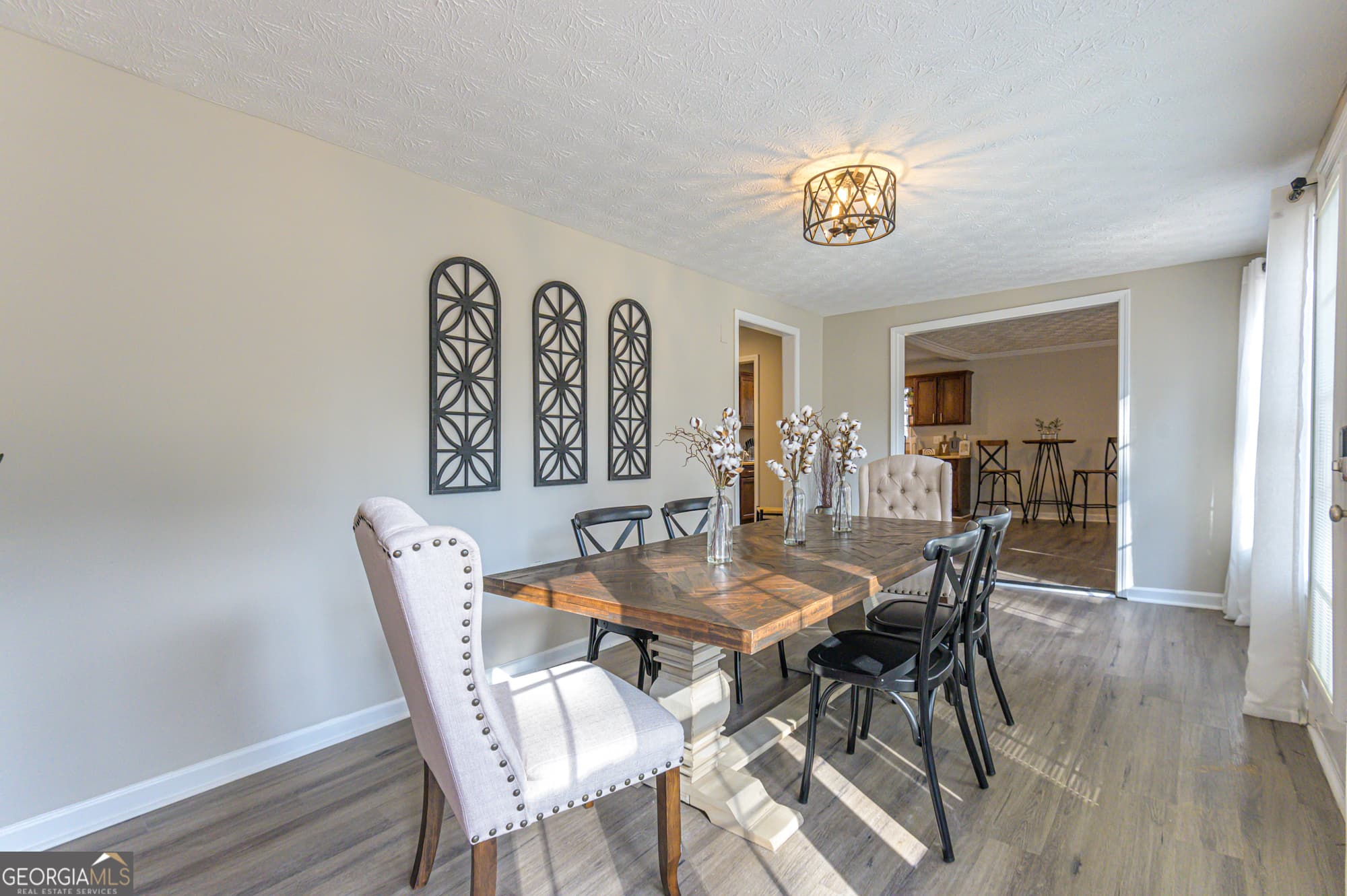 4 bedroom, 2 bathroom single family residence for rent at 196 Etowah Drive, Cartersville, GA 30120 for $5,234 a month — photo 2