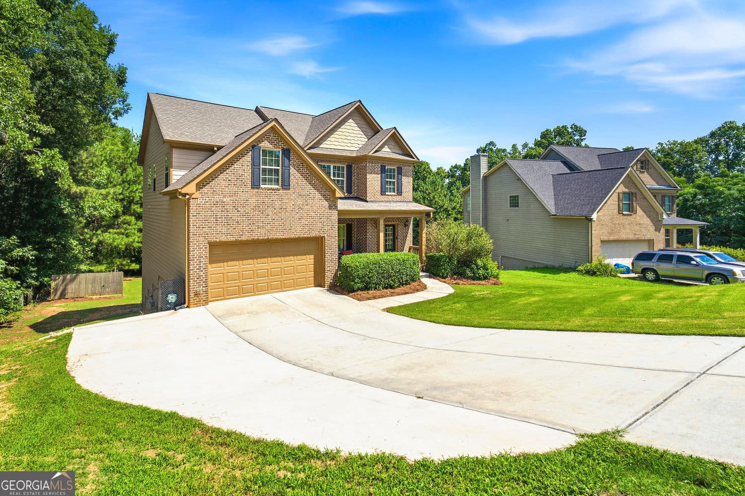 4 bedroom, 4.5 bathroom, 3,253 sq ft single family residence for sale at 905 Maple Creek Court, Loganville, GA 30052 — photo 2