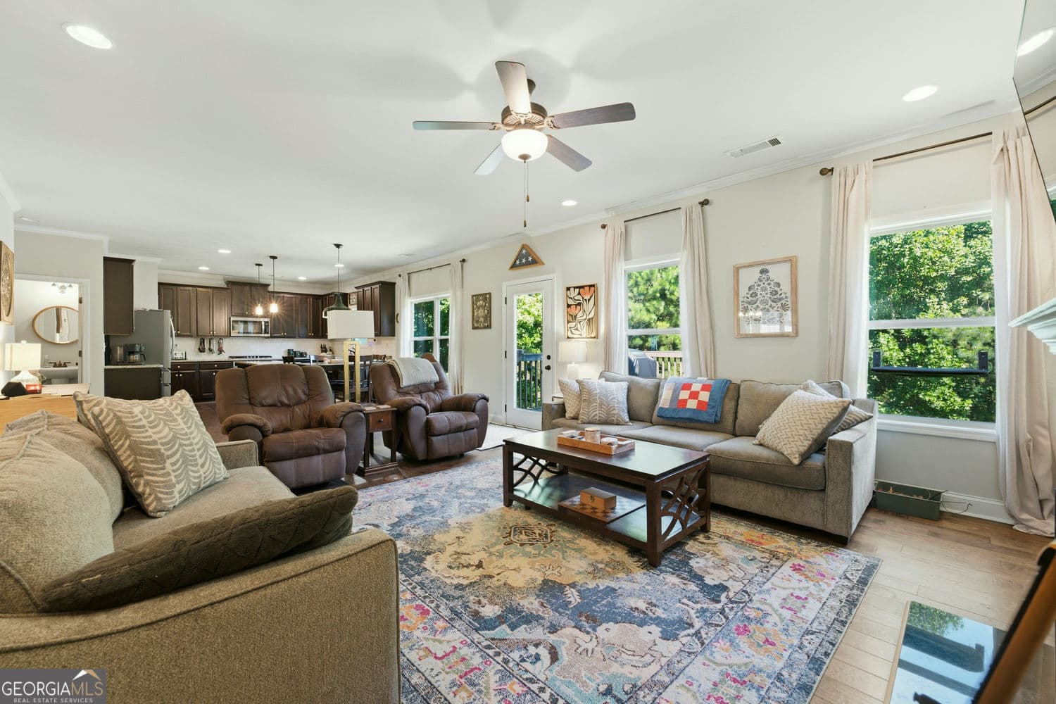 4 bedroom, 4.5 bathroom, 3,253 sq ft single family residence for sale at 905 Maple Creek Court, Loganville, GA 30052 — photo 8