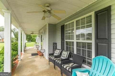 3 bedroom, 2.5 bathroom, 3,008 sq ft single family residence for sale at 191 Henry Drive, Gray, GA 31032 — photo 2