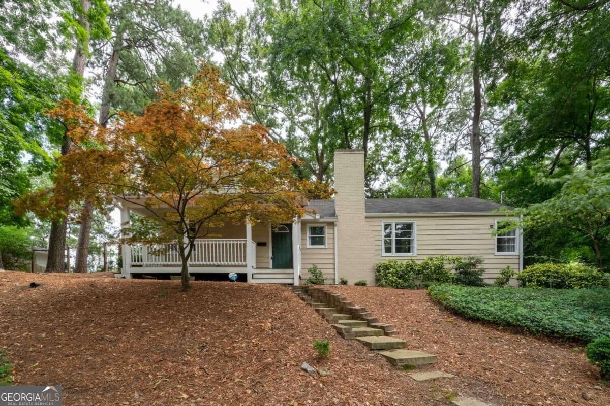 3 bedroom, 2.5 bathroom, 1,612 sq ft single family residence for sale at 444 Collier Road, Atlanta, GA 30309 — photo 1 of 31