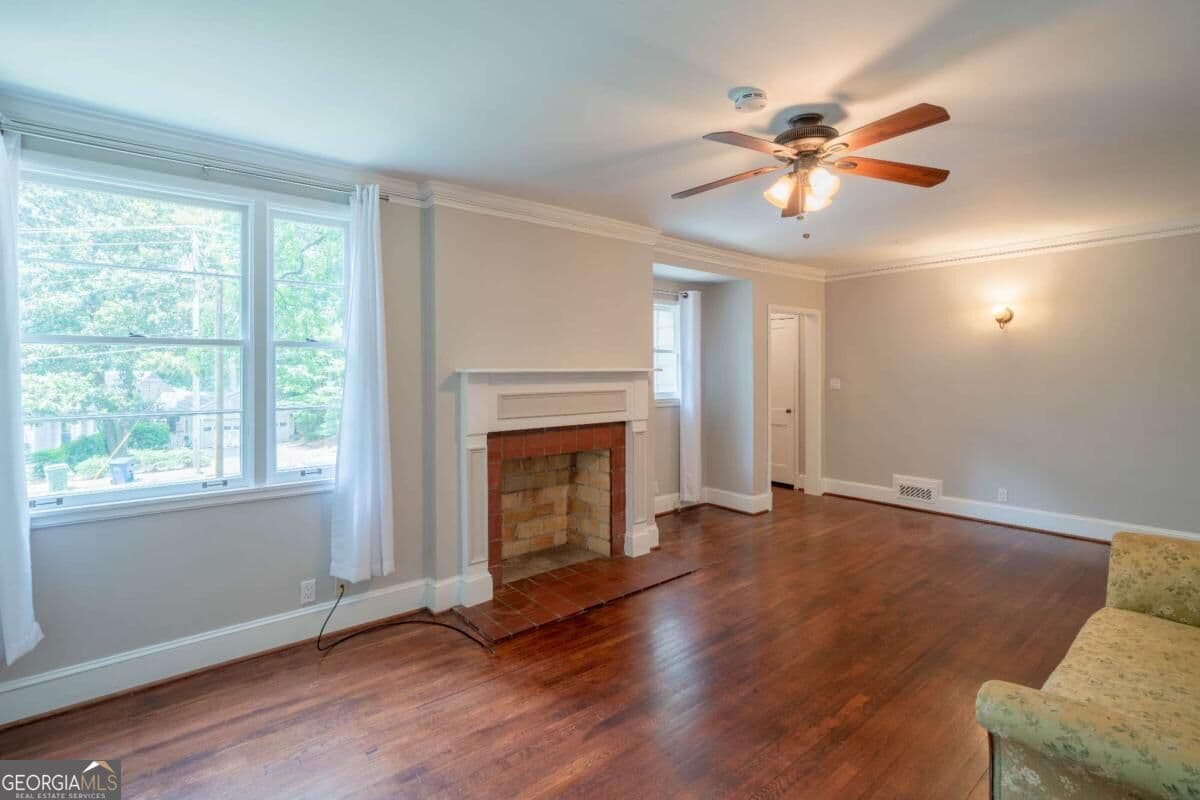 3 bedroom, 2.5 bathroom, 1,612 sq ft single family residence for sale at 444 Collier Road, Atlanta, GA 30309 — photo 9