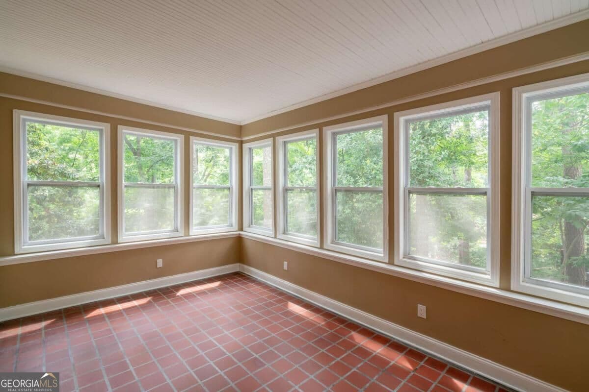 3 bedroom, 2.5 bathroom, 1,612 sq ft single family residence for sale at 444 Collier Road, Atlanta, GA 30309 — photo 10