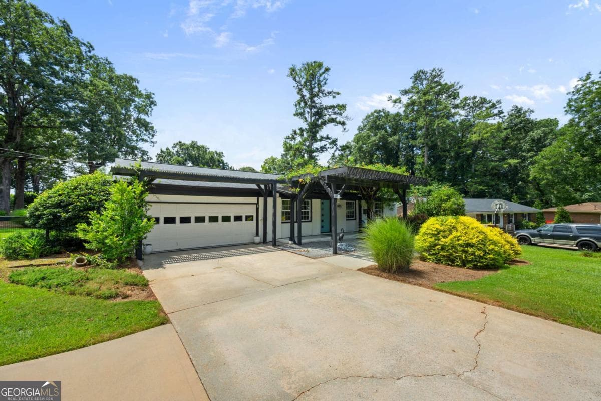 3 bedroom, 2 bathroom, 1,467 sq ft single family residence sold at 4231 Theresa Court, Tucker, GA 30084