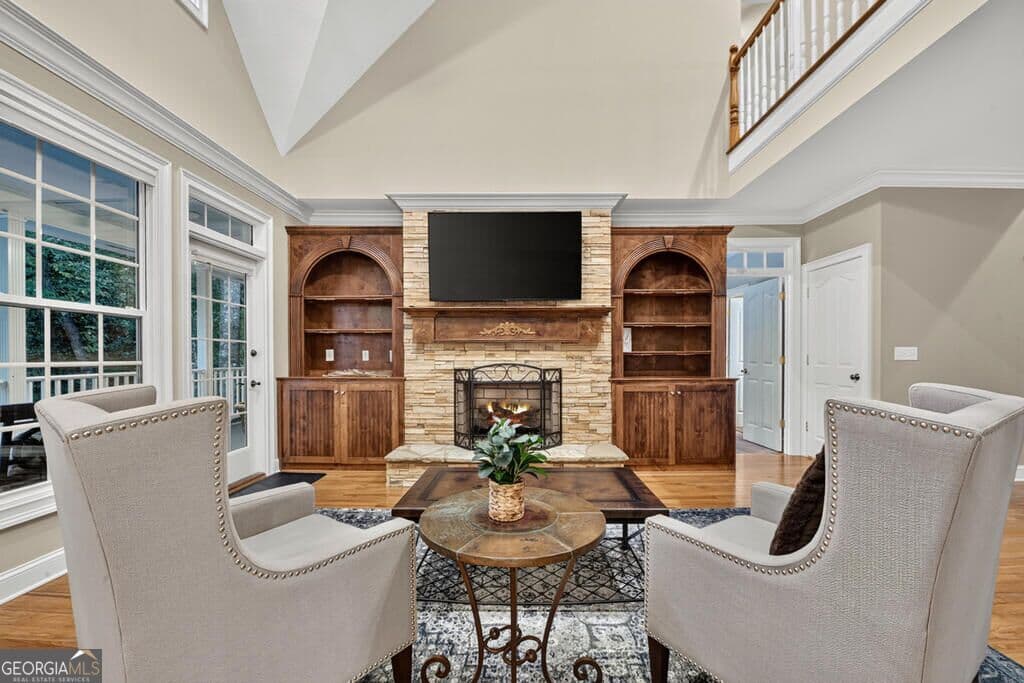 4 bedroom, 4.5 bathroom, 5,158 sq ft single family residence for sale at 552 Dalrymple Circle, Ellijay, GA 30540 — photo 2