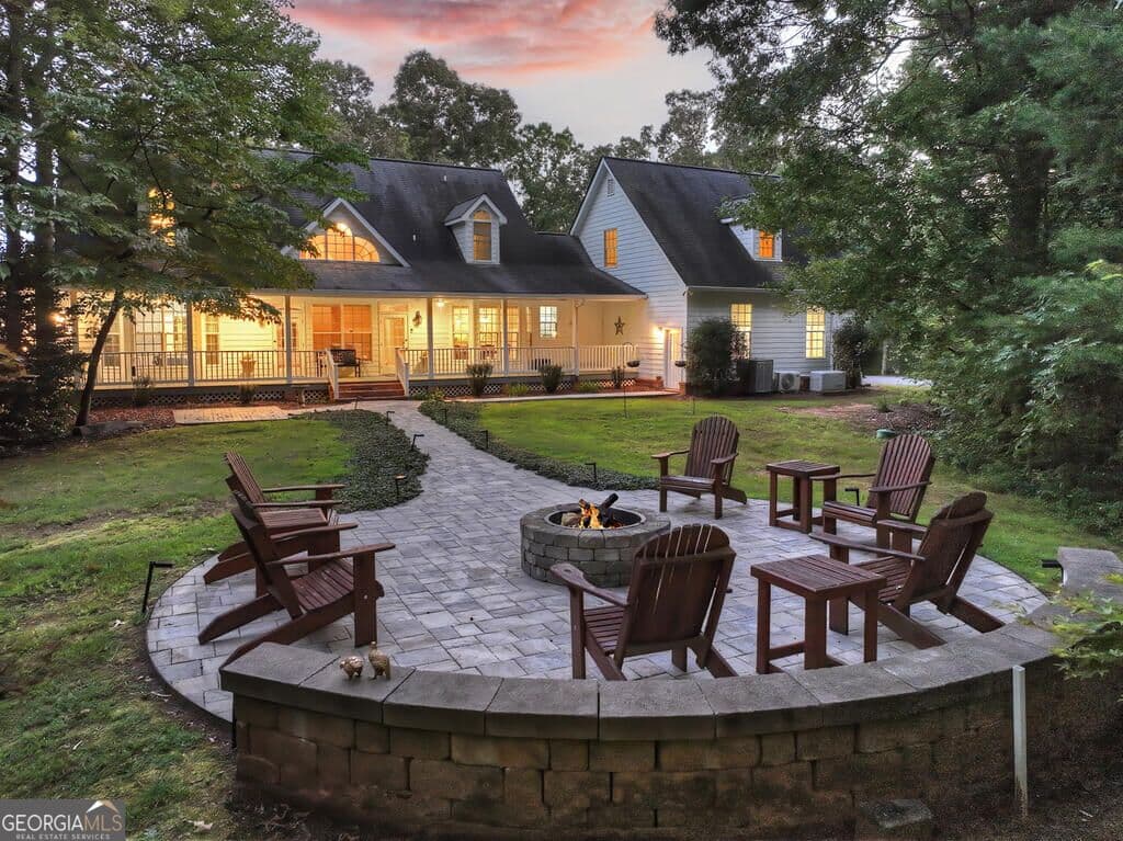 4 bedroom, 4.5 bathroom, 5,158 sq ft single family residence for sale at 552 Dalrymple Circle, Ellijay, GA 30540 — photo 3
