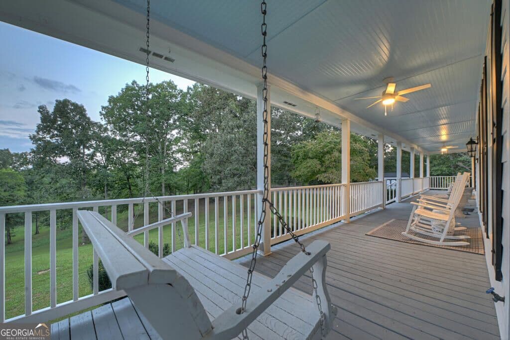 4 bedroom, 4.5 bathroom, 5,158 sq ft single family residence for sale at 552 Dalrymple Circle, Ellijay, GA 30540 — photo 9