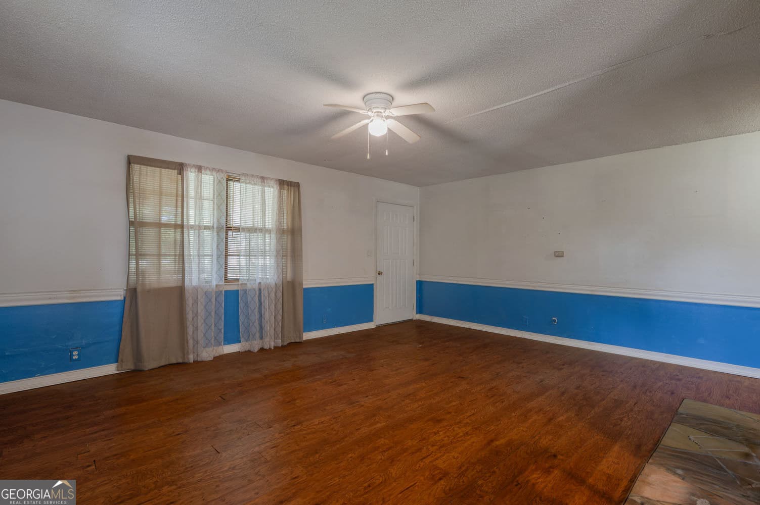 1 bedroom, 1 bathroom, 957 sq ft single family residence for sale at 381 McCarter Road, Lafayette, GA 30728 — photo 8