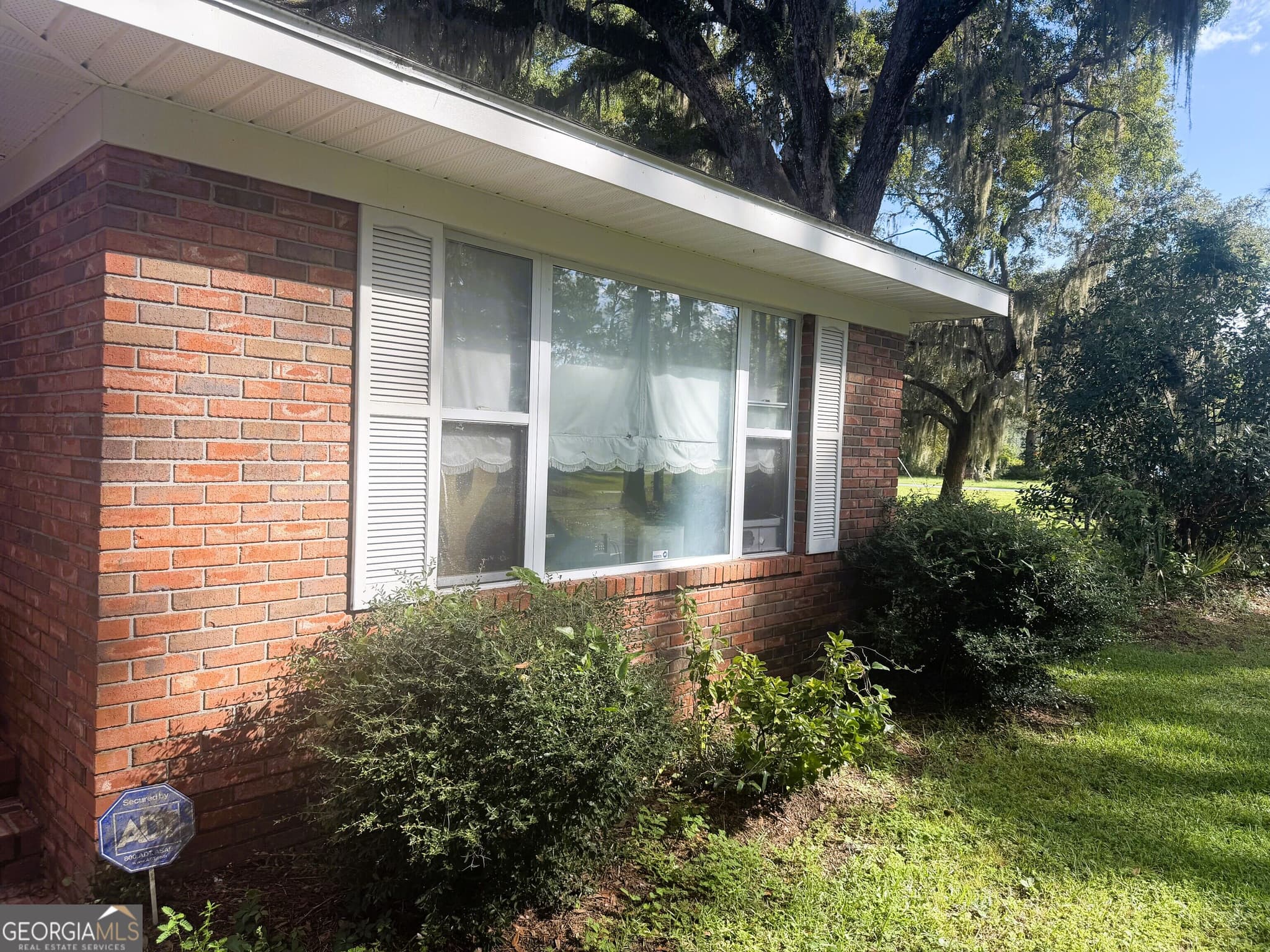 4 bedroom, 3 bathroom, 2,669 sq ft single family residence for sale at 1124 Myers Hill Road, Brunswick, GA 31523 — photo 5