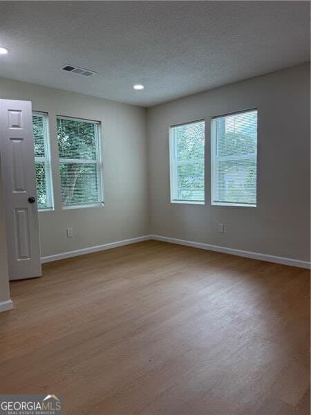 3 bedroom, 2 bathroom, 1,064 sq ft single family residence for sale at 3319 Decatur Street, Columbus, GA 31906 — photo 7