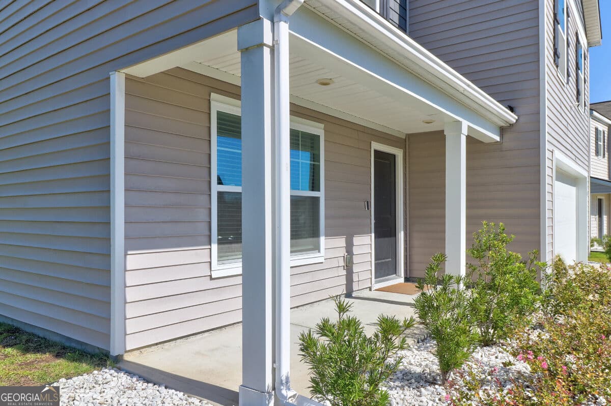 5 bedroom, 2.5 bathroom, 2,340 sq ft single family residence for sale at 118 Aruba Road, Guyton, GA 31312 — photo 4