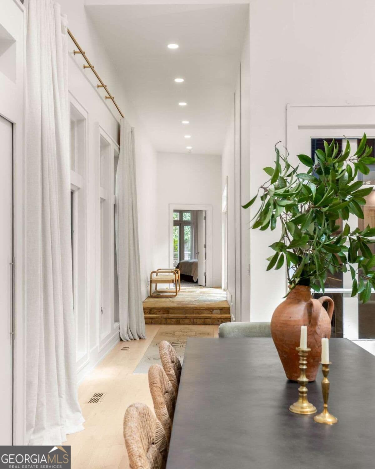 4 bedroom, 4 bathroom, 3,959 sq ft single family residence for sale at 9016 Selborne Lane, Chattahoochee Hills, GA 30268 — photo 8