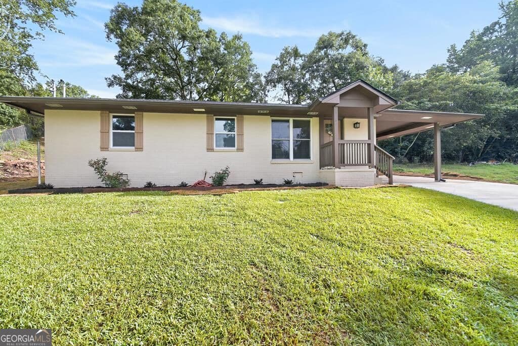 3 bedroom, 1.5 bathroom, 1,161 sq ft single family residence under contract at 4415 Nickerson Court, Columbus, GA 31907