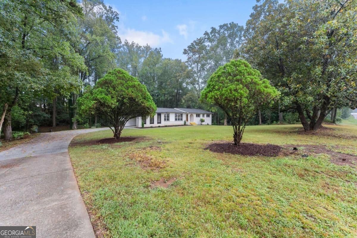 4 bedroom, 3 bathroom single family residence for sale at 758 Springlake Road, Lawrenceville, GA 30045 — photo 6