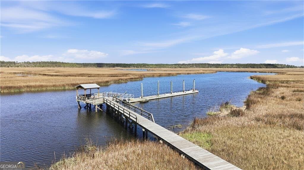 3 bedroom, 2 bathroom, 1,600 sq ft single family residence for sale at 1116 Pleasure Point Lane, Townsend, GA 31331 — photo 3