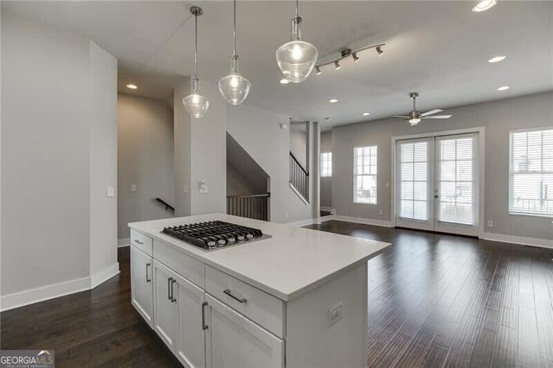 2 bedroom, 2.5 bathroom, 1,746 sq ft townhouse for rent at 721 Taylor Court, Atlanta, GA 30324 for $3,500 a month — photo 5