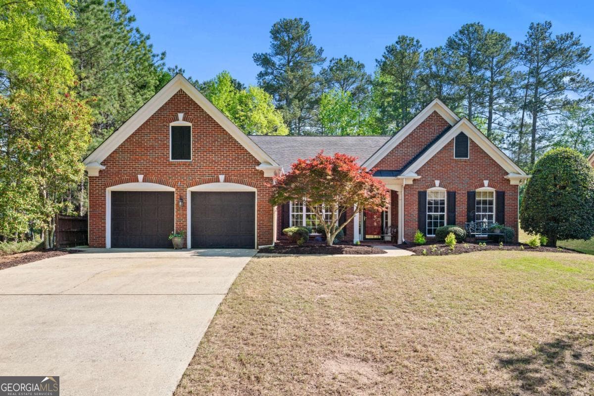 3 bedroom, 2.5 bathroom, 2,457 sq ft single family residence sold at 1315 Badingham Drive, Cumming, GA 30041
