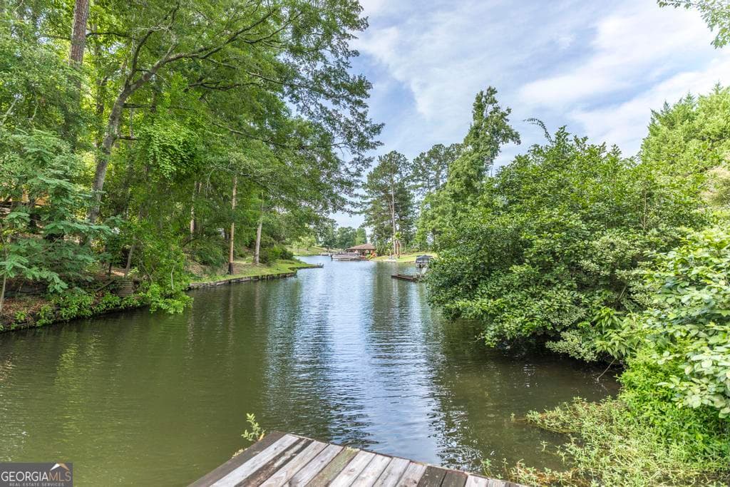 4 bedroom, 2.5 bathroom, 2,606 sq ft single family residence for sale at 6806 Bay Point Drive, Macon, GA 31220 — photo 2