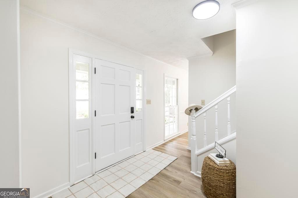 4 bedroom, 2.5 bathroom, 2,606 sq ft single family residence for sale at 6806 Bay Point Drive, Macon, GA 31220 — photo 8