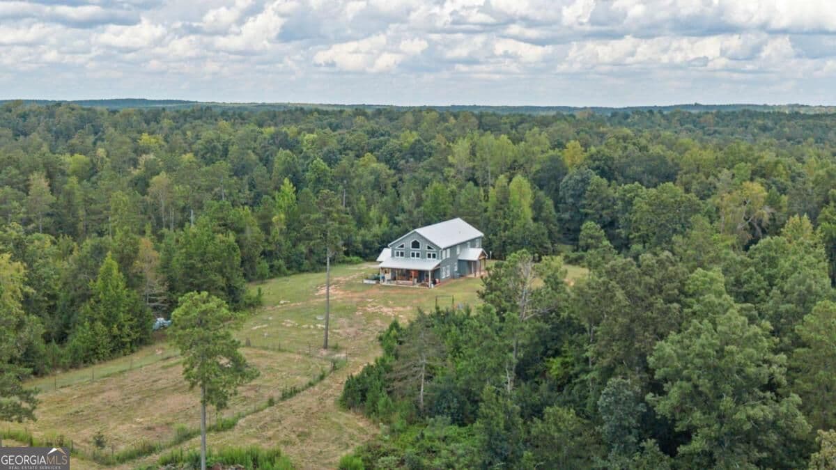 4 bedroom, 3.5 bathroom, 3,288 sq ft single family residence for sale at 1032 Washington Road, Lexington, GA 30648