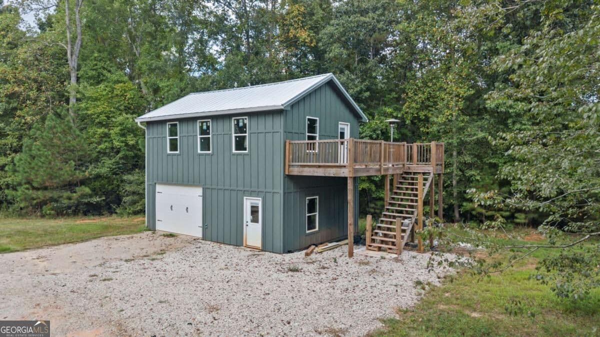 4 bedroom, 3.5 bathroom, 3,288 sq ft single family residence for sale at 1032 Washington Road, Lexington, GA 30648 — photo 4