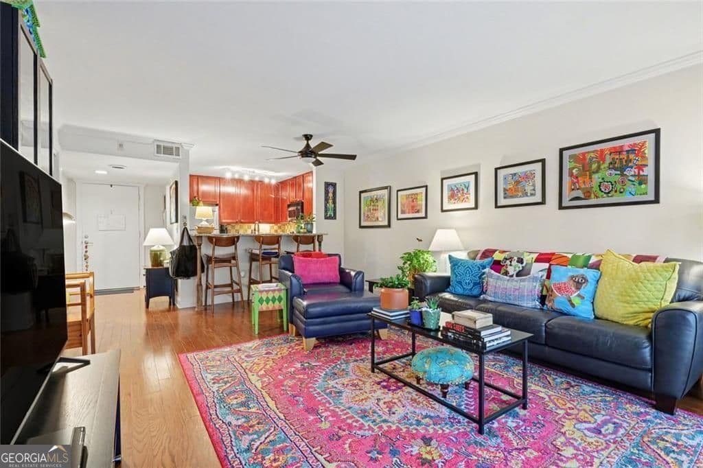 1 bedroom, 1 bathroom, 756 sq ft condominium for sale at 3650 Ashford Dunwoody Road 904, Atlanta, GA 30319 — photo 10