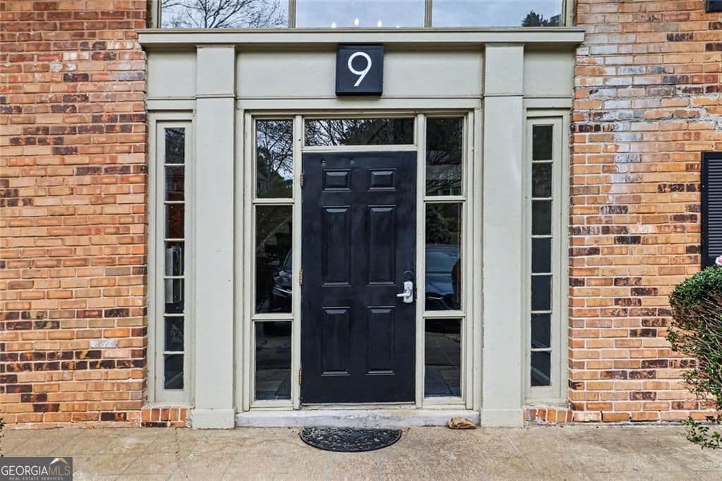 1 bedroom, 1 bathroom, 756 sq ft condominium for sale at 3650 Ashford Dunwoody Road 904, Atlanta, GA 30319 — photo 4