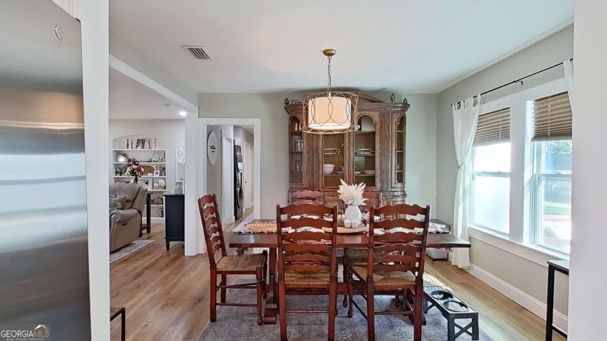 3 bedroom, 2 bathroom, 1,402 sq ft single family residence for sale at 116 Glenwood Drive, Thomasville, GA 31792 — photo 8