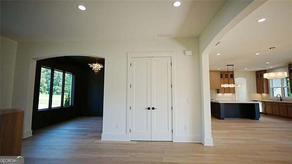 5 bedroom, 4.5 bathroom, 4,704 sq ft single family residence for sale at 6218 Blackjack Road, Flowery Branch, GA 30542 — photo 9