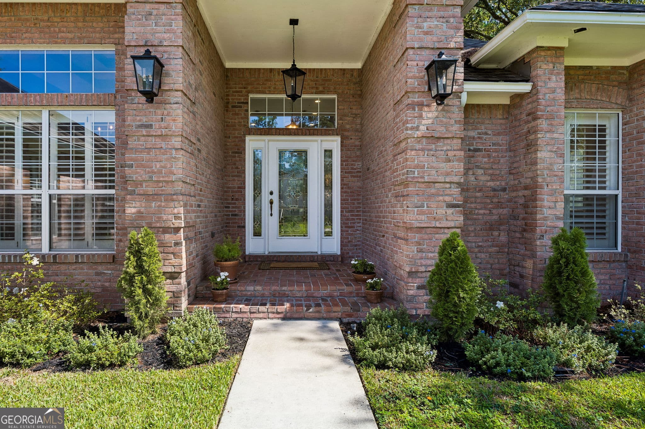 3 bedroom, 2.5 bathroom, 2,410 sq ft single family residence under contract at 513 Cardinal Circle, St. Marys, GA 31558 — photo 5