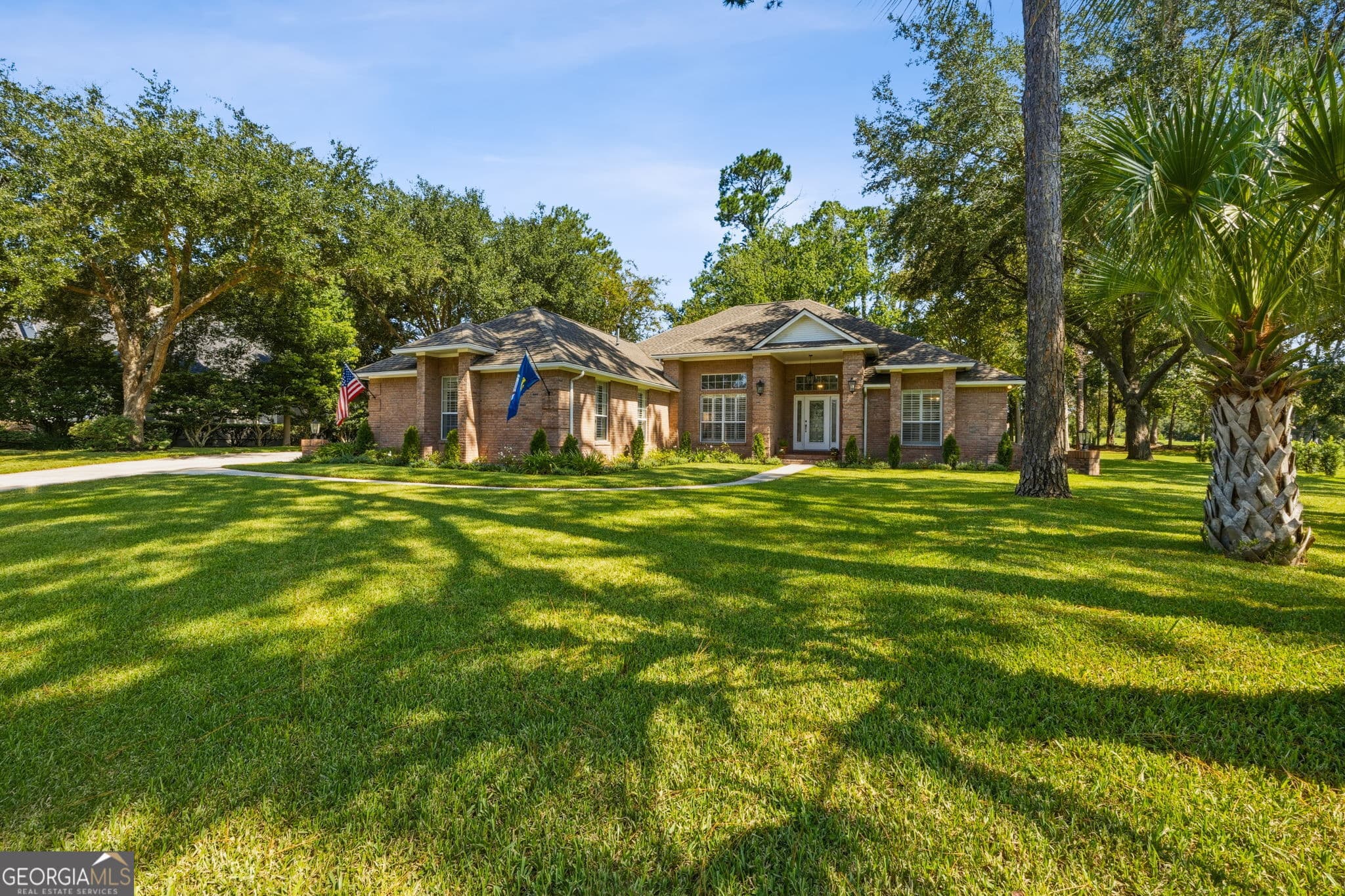 3 bedroom, 2.5 bathroom, 2,410 sq ft single family residence under contract at 513 Cardinal Circle, St. Marys, GA 31558 — photo 4