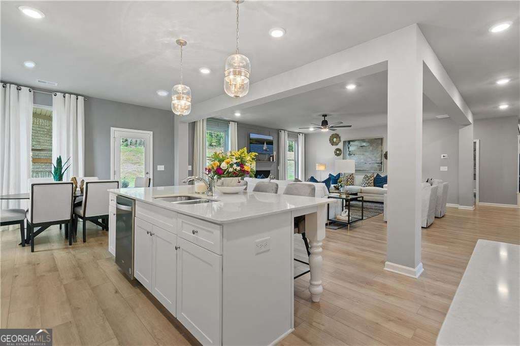 5 bedroom, 4.5 bathroom, 3,699 sq ft single family residence for sale at 121 Dohrn Drive, Loganville, GA 30052 — photo 9