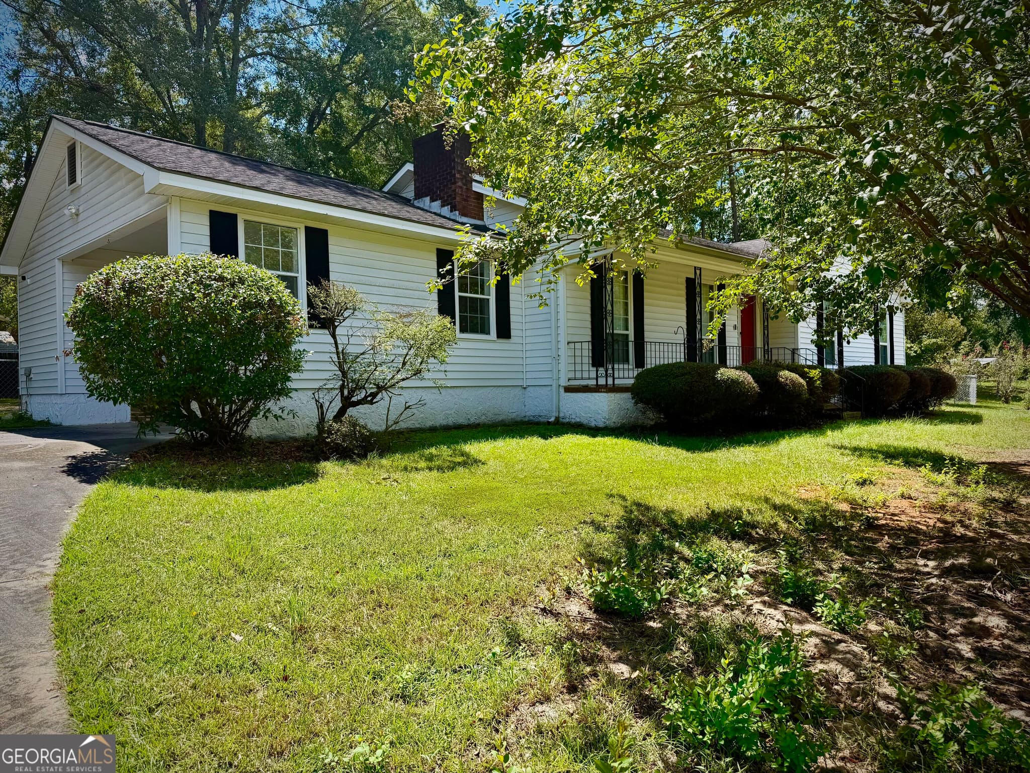 3 bedroom, 2 bathroom, 1,442 sq ft single family residence for rent at 103 Brookdale Court, Dublin, GA 31021 for $1,600 a month — photo 2