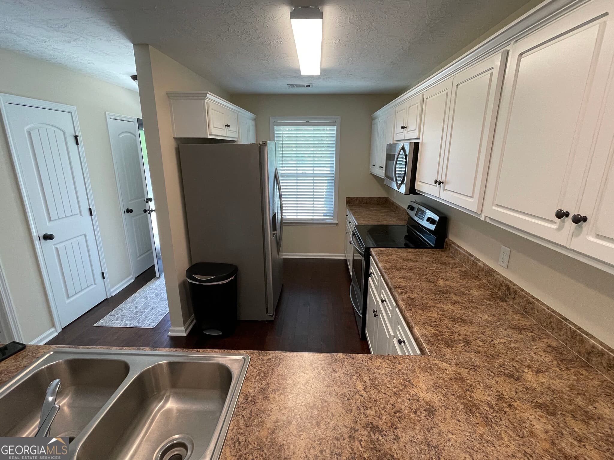 2 bedroom, 2 bathroom, 1,092 sq ft condominium for rent at 150 Buckhaven Way, Statesboro, GA 30458 for $1,400 a month — photo 2